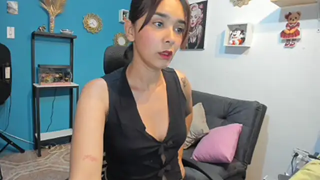 anastasia tuya online show from 07/15/26, 09:42