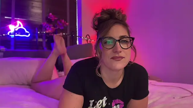 MistresssX online show from 10/16/25, 01:23