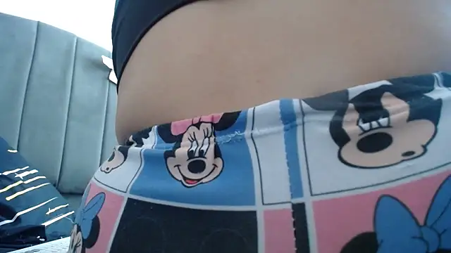 Snapshot of Naia_Stant chatting on 09/25/25, 06:11 Naia Stant online show from 09/25/25, 06:11