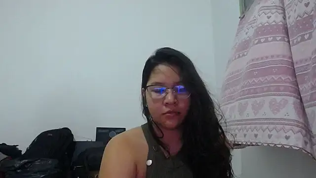 Naia Stant online show from 01/10/26, 11:09