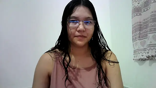 Naia Stant online show from 02/07/26, 02:37