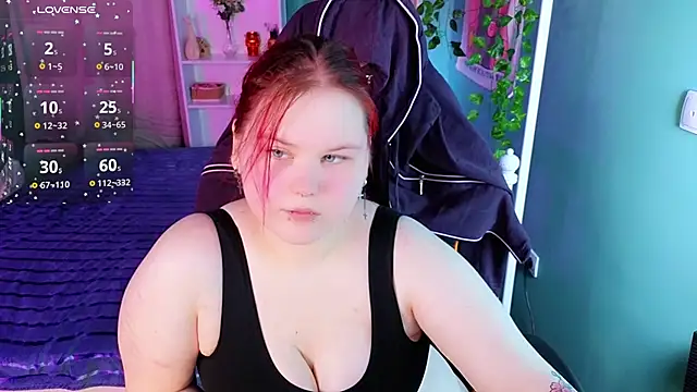 fillisfox  online show from 11/28/25, 11:13