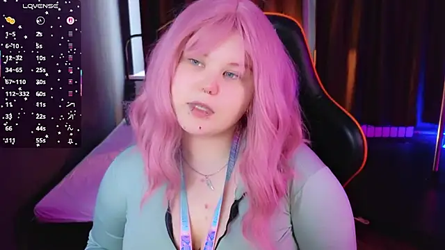 Snapshot of fillisfox_ chatting on 02/10/26, 11:14 fillisfox online show from 02/10/26, 11:14