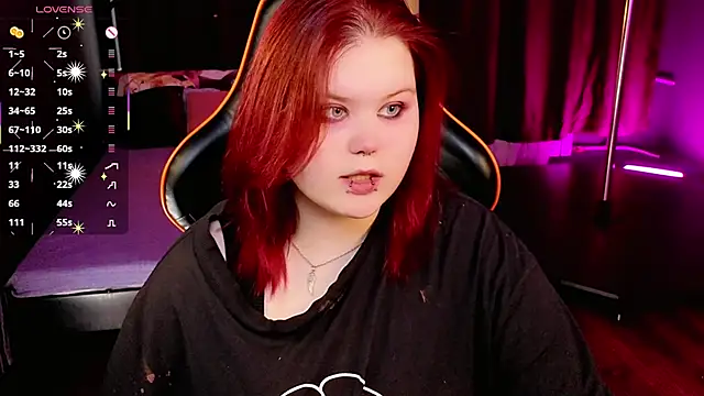 Snapshot of fillisfox_ chatting on 02/27/26, 10:48 fillisfox online show from 02/27/26, 10:48