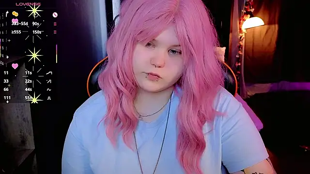 Snapshot of fillisfox_ chatting on 03/13/26, 10:33 fillisfox online show from 03/13/26, 10:33