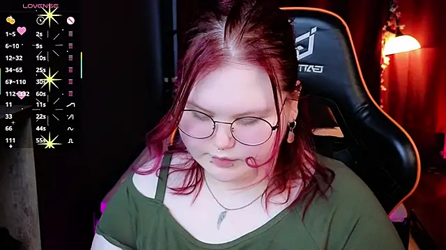 Snapshot of fillisfox_ chatting on 03/28/26, 04:06 fillisfox online show from 03/28/26, 04:06