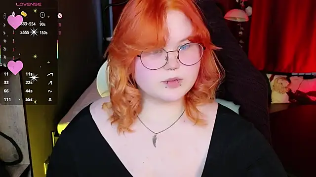 Snapshot of fillisfox_ chatting on 04/12/26, 04:34 fillisfox online show from 04/12/26, 04:34