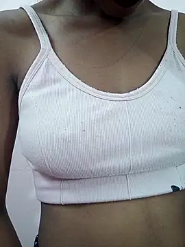 Small Titss online show from 10/18/25, 05:21