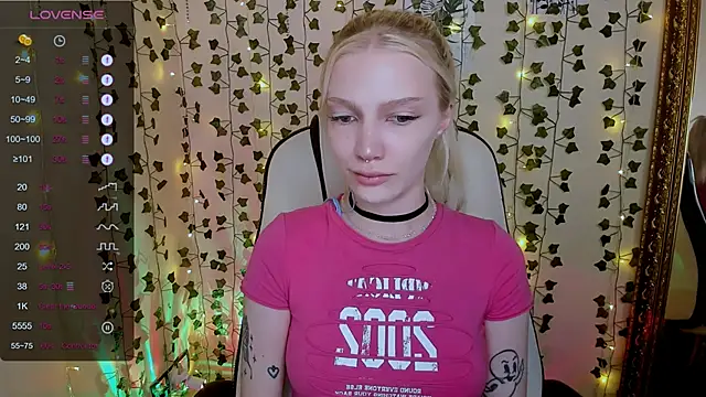 AnyaTaylor  online show from 02/03/26, 06:40