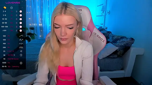 AnyaTaylor  online show from 03/21/26, 02:16