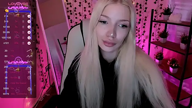 AnyaTaylor  online show from 05/26/26, 02:18