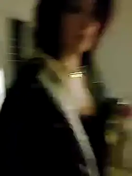 Snapshot of kendrafarq chatting on 09/20/25, 07:42 kendrafarq online show from 09/20/25, 07:42