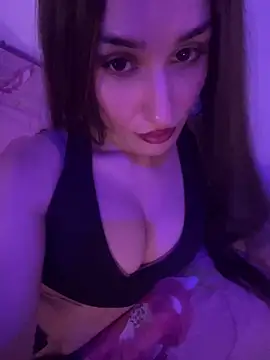 kendrafarq online show from 03/14/26, 10:04