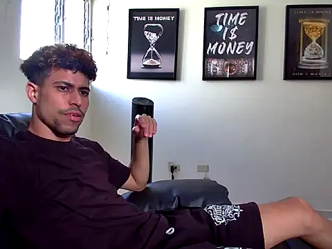 Dollarhot30 online show from 03/04/26, 09:21