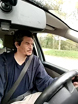 Snapshot of twitshe chatting on 10/29/25, 11:12 twitshe online show from 10/29/25, 11:12