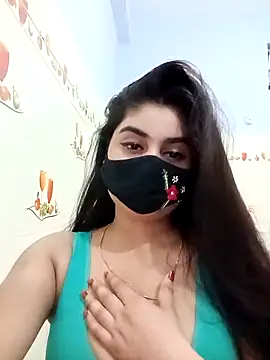 Hot-Soniya733 online show from 03/02/26, 04:58