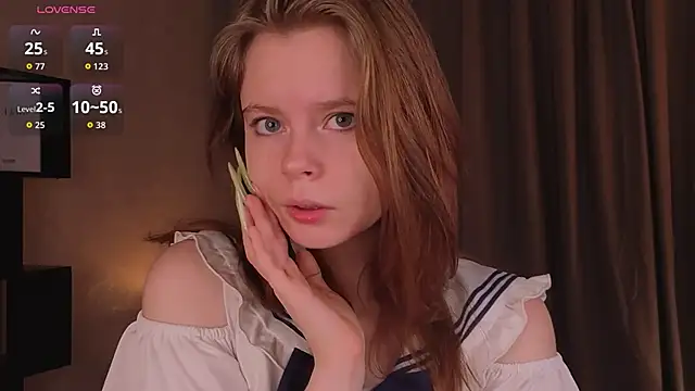 JulietteRain online show from 09/28/25, 05:29