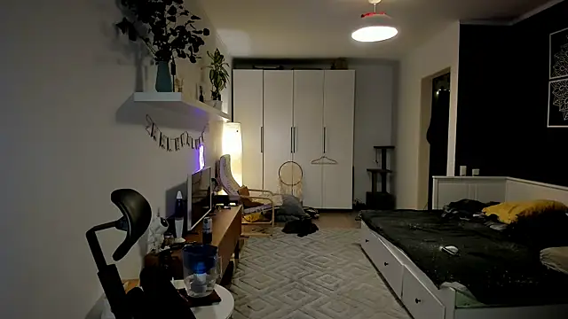 Snapshot of Bear_Beer130 chatting on 11/14/25, 01:26 Bear Beer130 online show from 11/14/25, 01:26