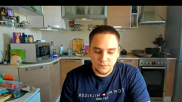 Snapshot of Bear_Beer130 chatting on 04/08/26, 03:01 Bear Beer130 online show from 04/08/26, 03:01