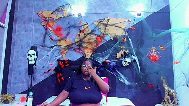 Maiam  Rossi online show from 11/02/25, 12:18