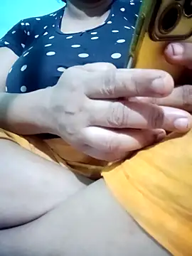 jenyfer709 online show from 04/15/26, 04:19