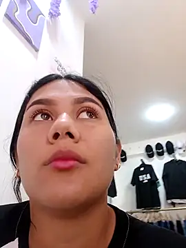 burbuja02 online show from 09/30/25, 02:22