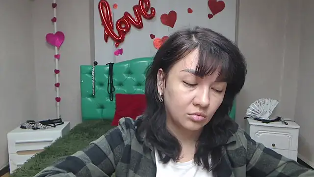 SelenaFly online show from 09/12/25, 05:29