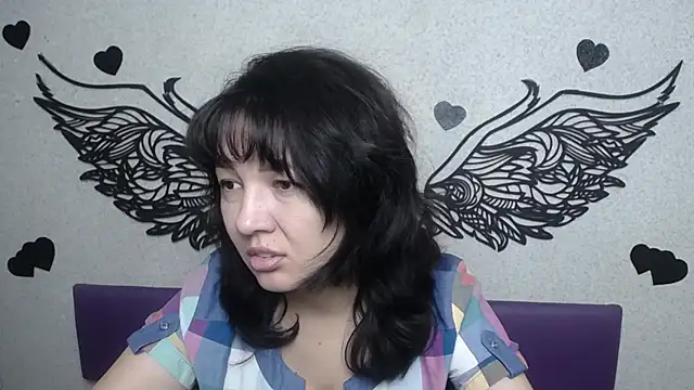 SelenaFly online show from 09/13/25, 11:10