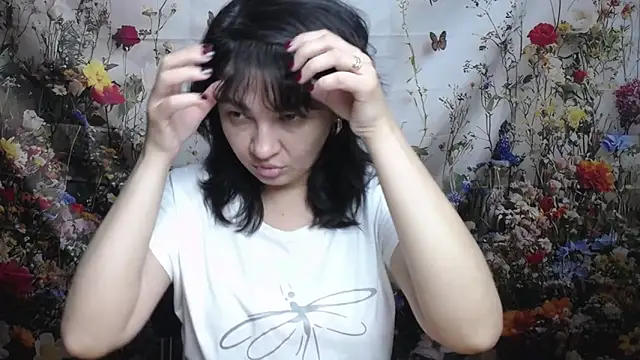 SelenaFly online show from 09/15/25, 11:10