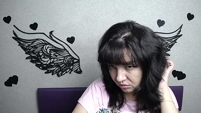 SelenaFly online show from 09/18/25, 05:09