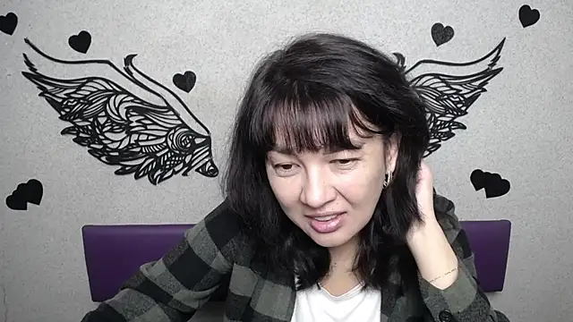 SelenaFly online show from 09/19/25, 05:09