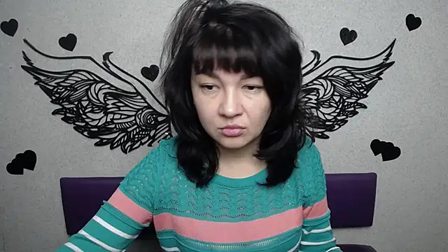 SelenaFly online show from 09/30/25, 05:12