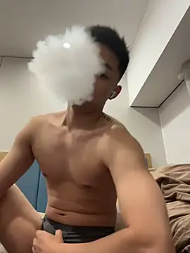 Snapshot of jensenyep chatting on 11/05/25, 05:57 jensenyep online show from 11/05/25, 05:57