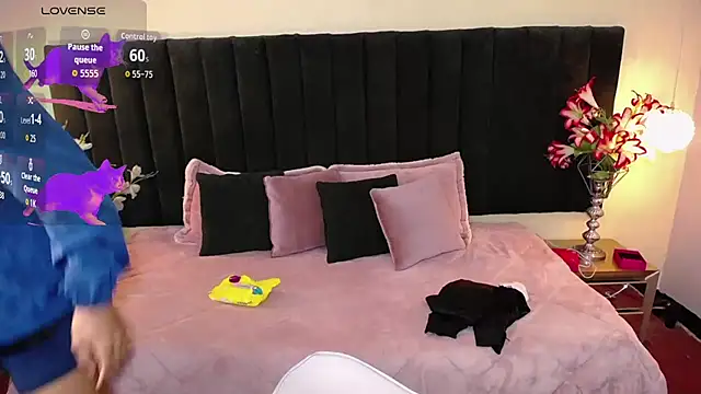 jhos padill online show from 10/17/25, 01:25