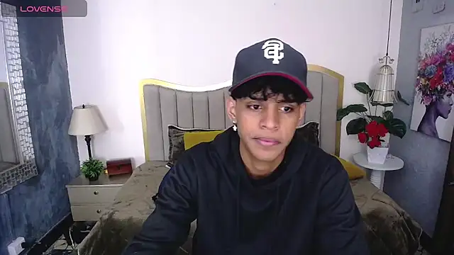 jhos padill online show from 12/17/25, 01:17