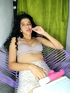 lucerocutte online show from 11/12/25, 06:47