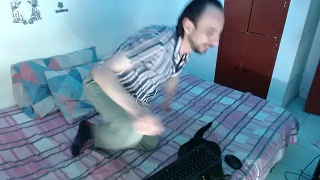 EvaHarryy online show from 04/08/26, 11:05