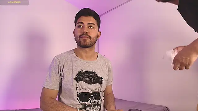 Snapshot of 404_Not_Found4 chatting on 09/09/25, 08:41 404 Not Found4 online show from 09/09/25, 08:41