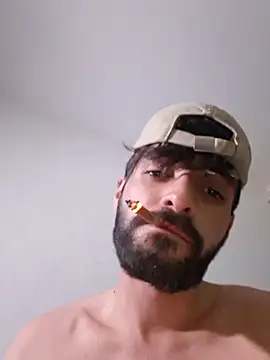 young swisscouple online show from 04/05/26, 04:26