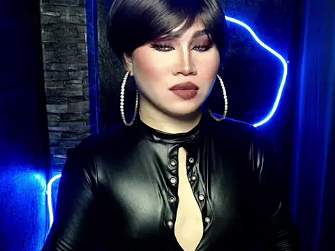 Snapshot of pretty_lassy chatting on 09/28/25, 08:09 pretty lassy online show from 09/28/25, 08:09