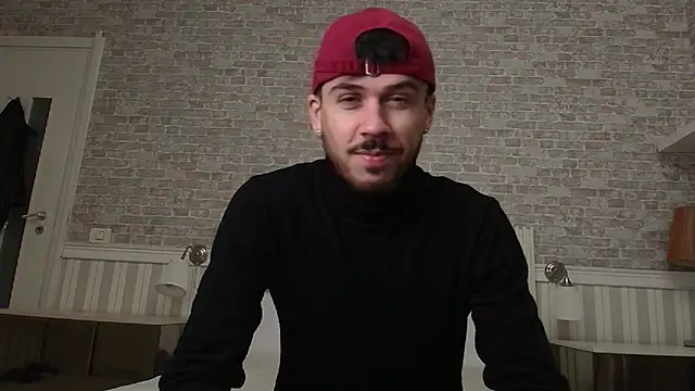 JonahShaw online show from 10/21/25, 04:24