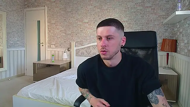 JonahShaw online show from 06/21/26, 04:26