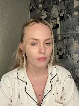 LiluMoon   online show from 03/30/26, 08:10