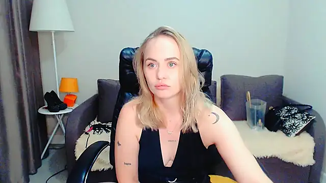 LiluMoon   online show from 07/16/26, 06:03