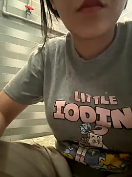 Snapshot of Sexyladzy chatting on 09/16/25, 05:19 Sexyladzy online show from 09/16/25, 05:19