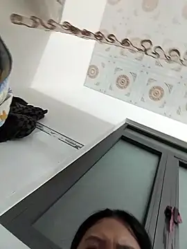 Snapshot of Sexyladzy chatting on 09/16/25, 05:25 Sexyladzy online show from 09/16/25, 05:25