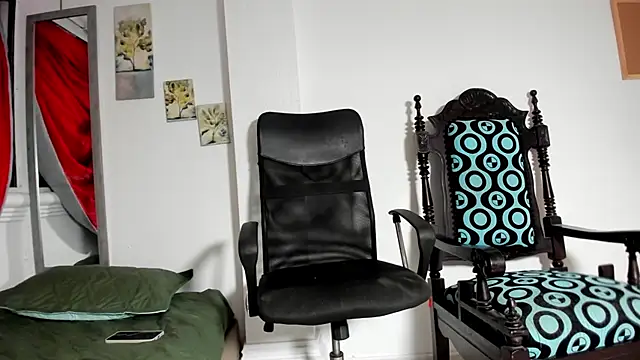 tyler twink boy online show from 03/15/26, 01:55