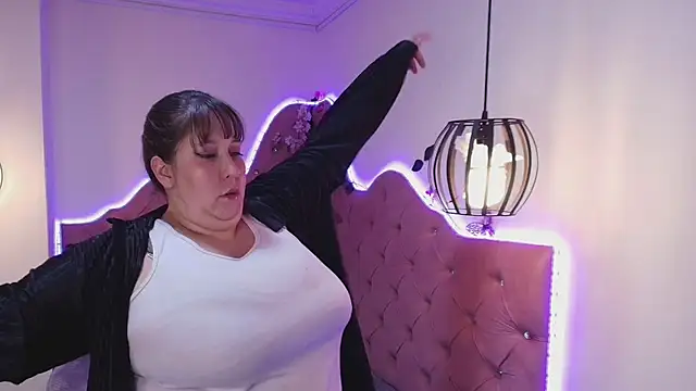  Emily rosee  online show from 01/05/26, 05:27