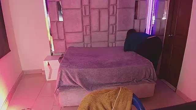  Emily rosee  online show from 01/12/26, 12:10