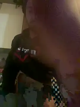 piacentino69 online show from 10/23/25, 10:36